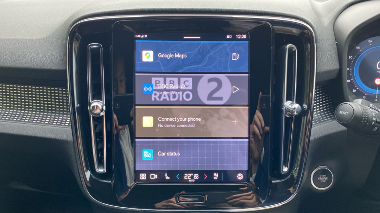 Volvo XC40 2.0 B3P Plus Dark 5dr Auto Petrol Estate